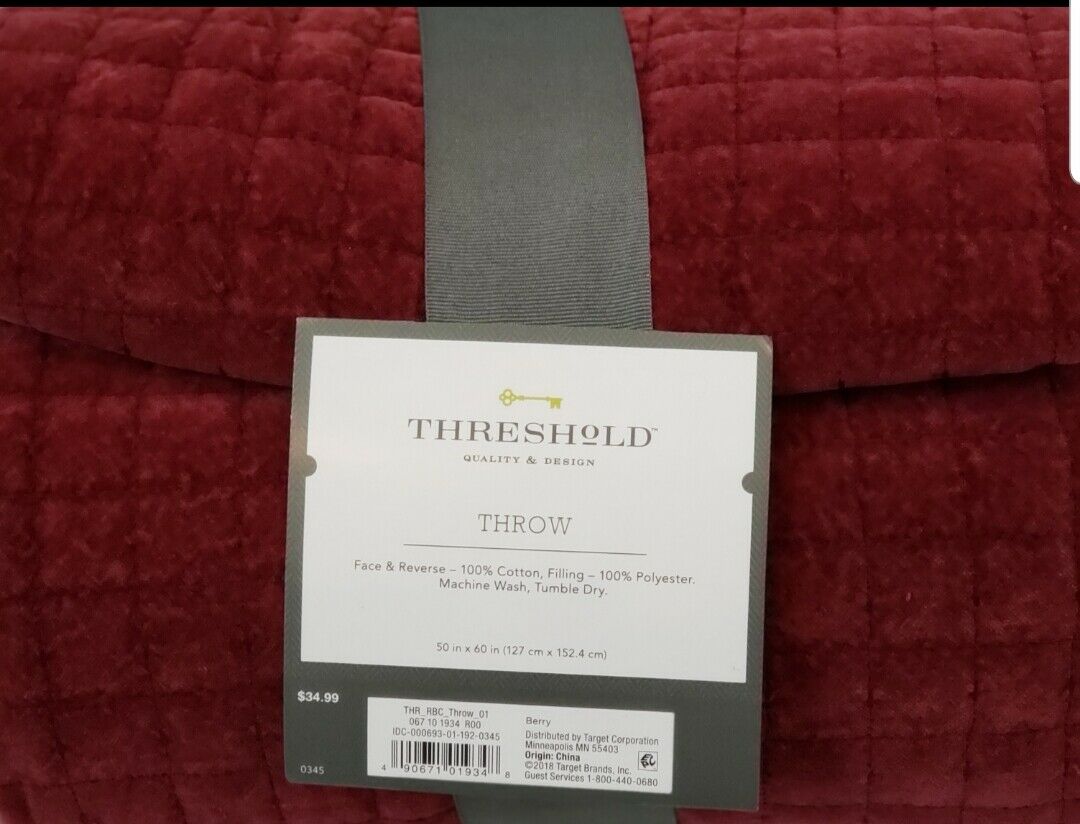 THRESHOLD 50"x60" QUILTED VELVET BLANKET-BERRY(4PCS)
