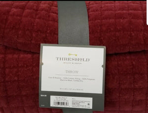 THRESHOLD 50"x60" QUILTED VELVET BLANKET-BERRY(4PCS)