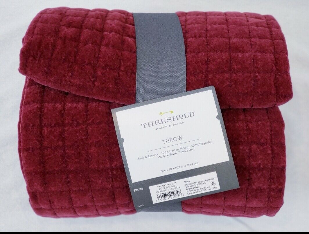 THRESHOLD 50"x60" QUILTED VELVET BLANKET-BERRY(4PCS)